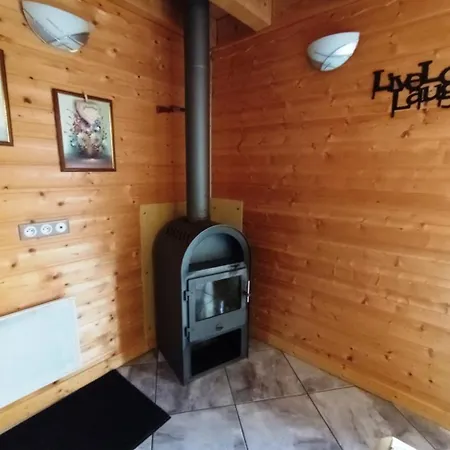 Coquet Chalet D Auviana